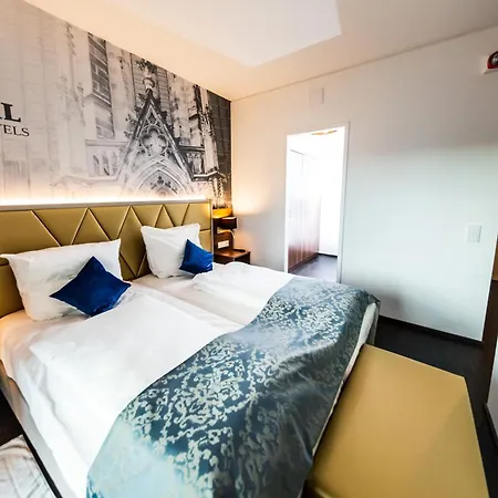 Best Western Plus Royal Suites-2